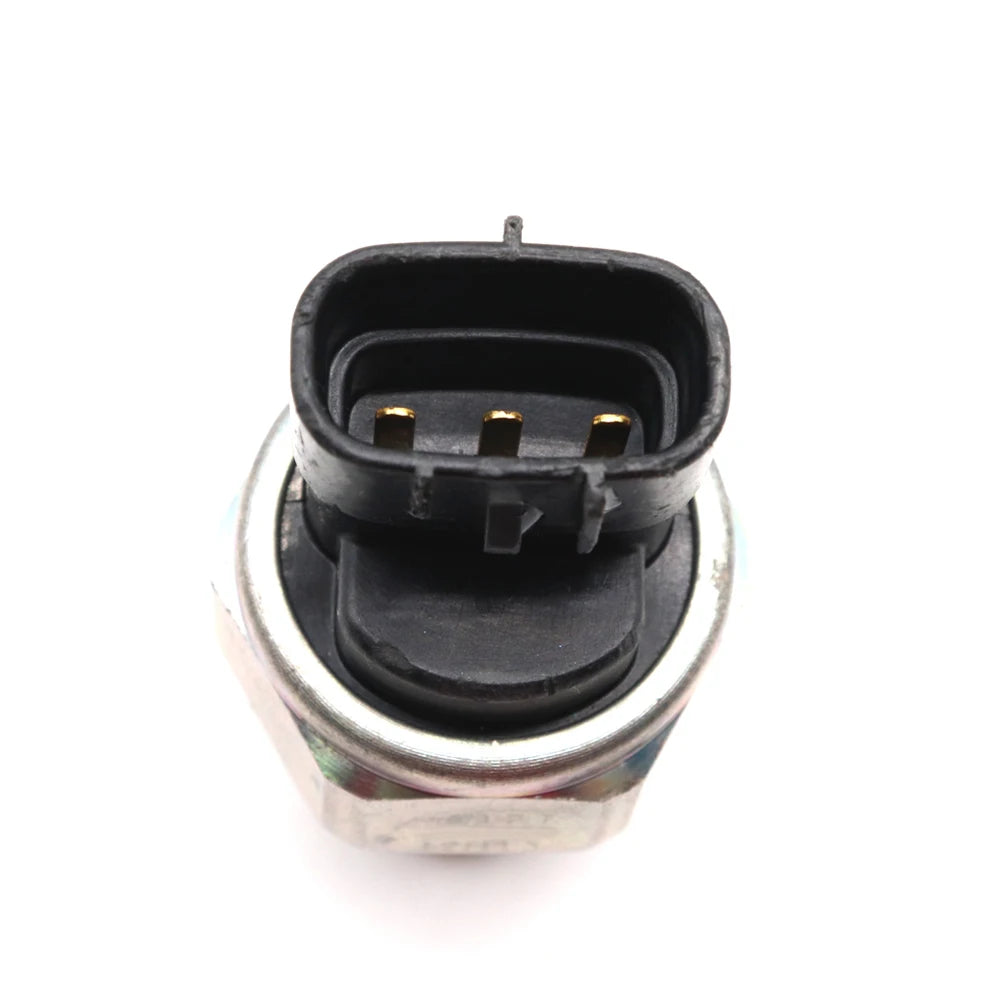 New 1X Fuel Rail Pressure Sensor For Toyota Auris Avensis Hilux Land Cruiser 90 Prado RAV 4 8945871010 89458-71010