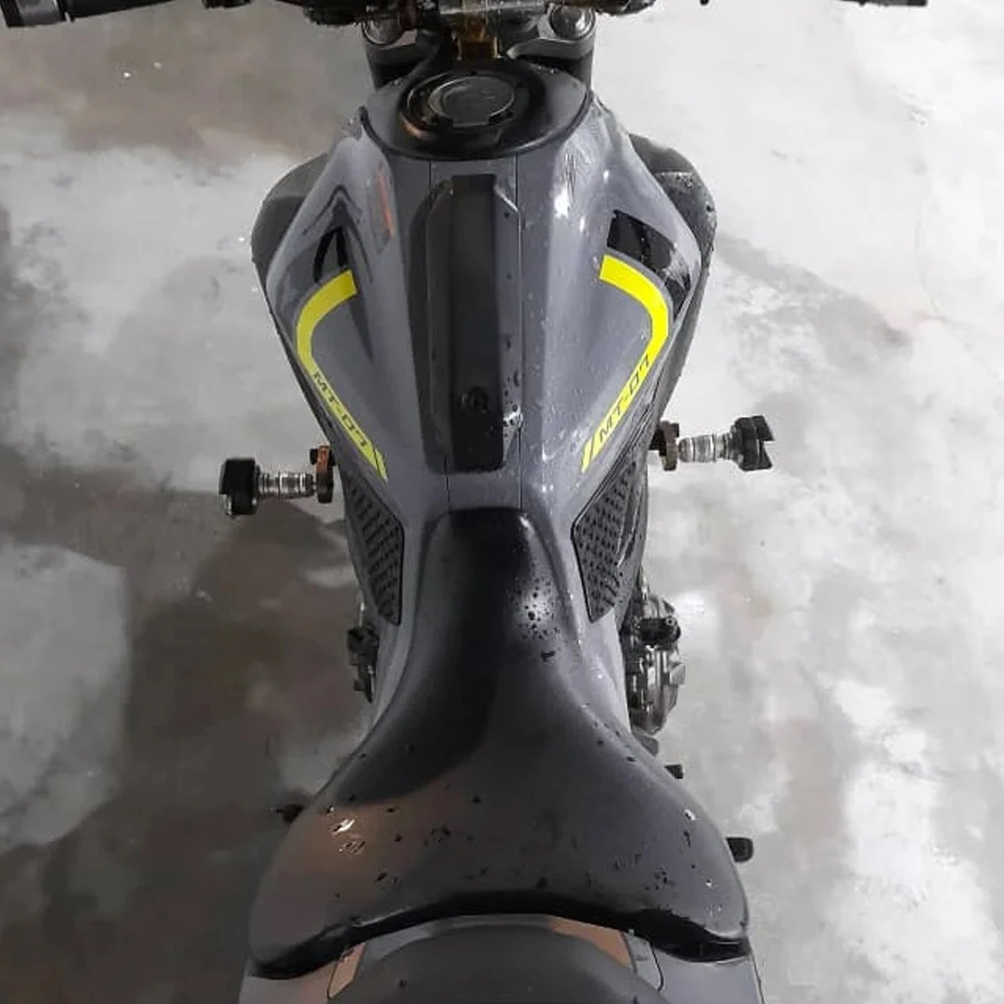 For YAMAHA MT07 FZ07 MT-07 MT FZ 07 2013 2014 2015 2016 2017 Motorcycle Fuel Tank Anti-skid Pad Knee pads Tank pad Side stickers