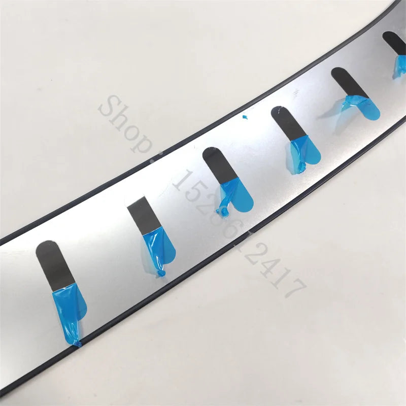 For NISSAN Rogue t32 2014 2015~2020 stainless Trunk Trim right Bumper Protector Door Sill Cover car Sticker Trim Car Accessories