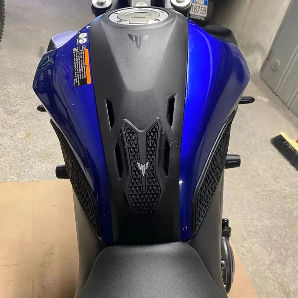 MT-07 2025 New Motorcycle Tank Pad Fit For Yamaha MT-07 MT07 MT 07 MT07 Fuel Tank Pad Non-slip Side Fuel Tank Waterproof Pad
