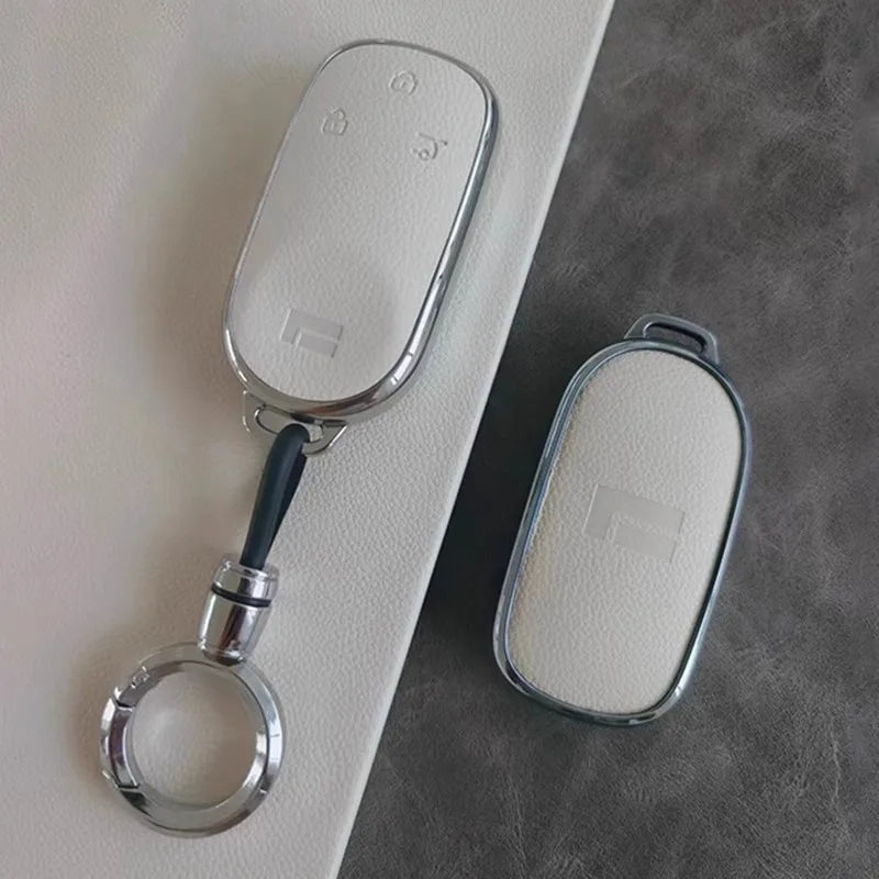 Customized TPU Car Key Case Cover Holder Key Shell Buckle For Geely ROX 01 2024