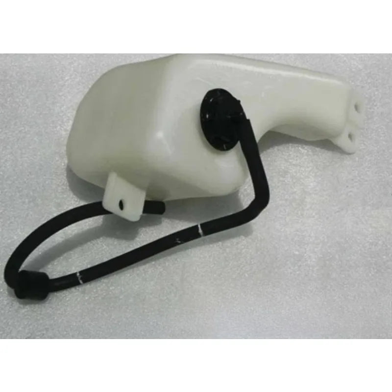 F3-1311100-C2 Coolant Overflow Bottle Expansion Tank Reservoir Tank Assembly for BYD F3 G3 F3R L3  EQEA-1311010