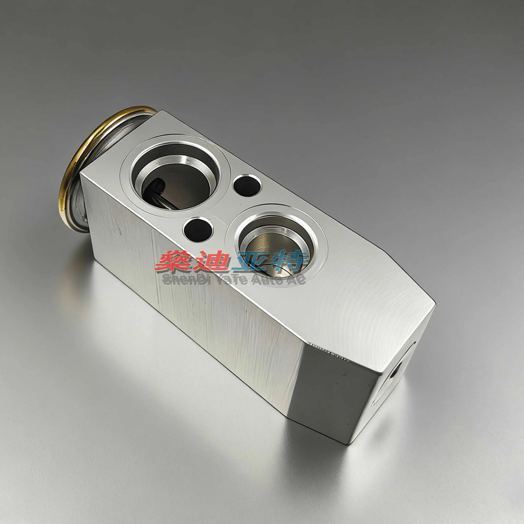 JQD500070 Automotive Air Conditioning Expansion Valve For 2010-2015 Land Rover Defender L316 2.2 2.4
