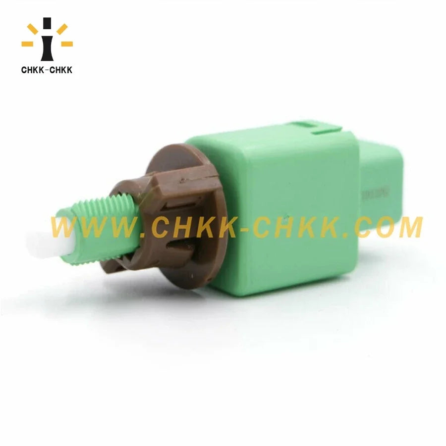 مفتاح ضوء الفرامل CHKK-CHKK 84340-69025 لتويوتا فيتز يارس ويش بريوس افينسيس كامري راف 4 لاند كروزر سيينا 8434069025