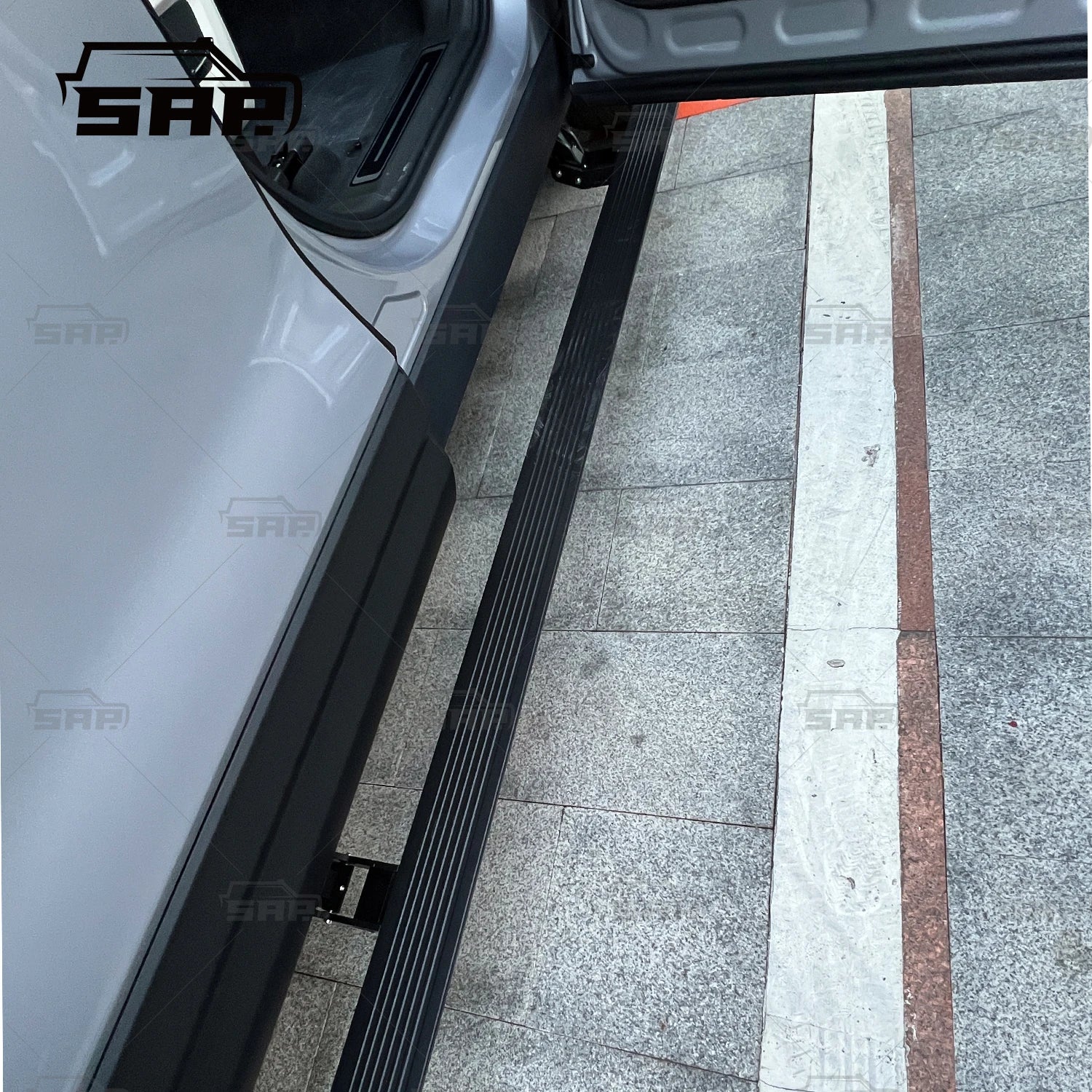 Auto Parts Car Upgrade Spare Parts Automatic Electric Power Running Board Electric Side Step for Rox 01