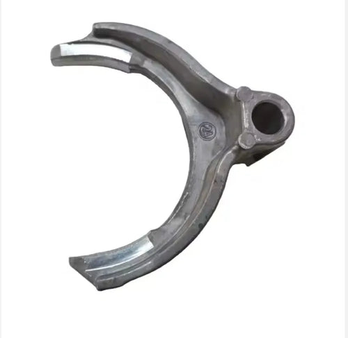 3321335040 33213-35040 شوكة نقل حركة جديدة تمامًا لسيارات Toyota INNOVA HILUX 4RUNNER FORTUNER LAND CRUISER SUPRA