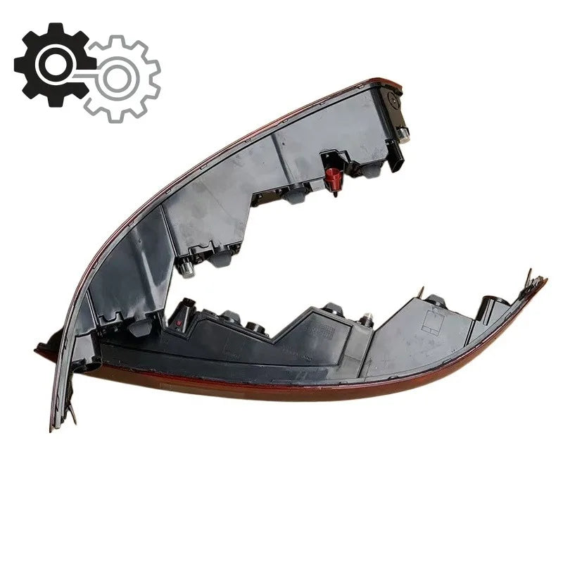 80A945069 80A945070 Rear Bumper Reflector PC Lens ABS Non-destructive Installation For AUDI Q5L 2018-2020
