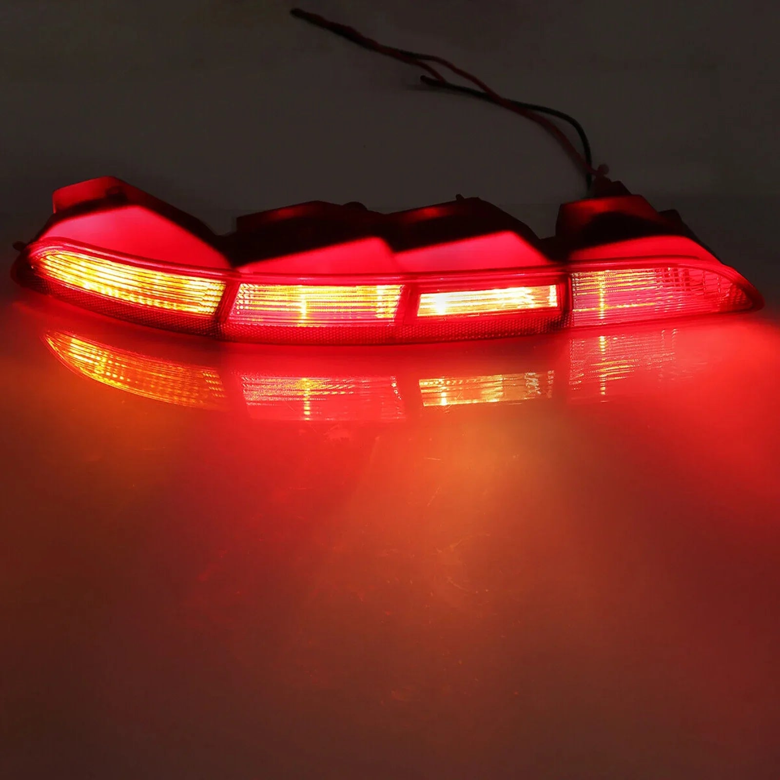 Car Rear Bumper Brake Light Tail Warming Turn Signal Reflector Lamp New For Audi Q3 2011-2015 Q3 2016-2018 8U0945095 8UD945096