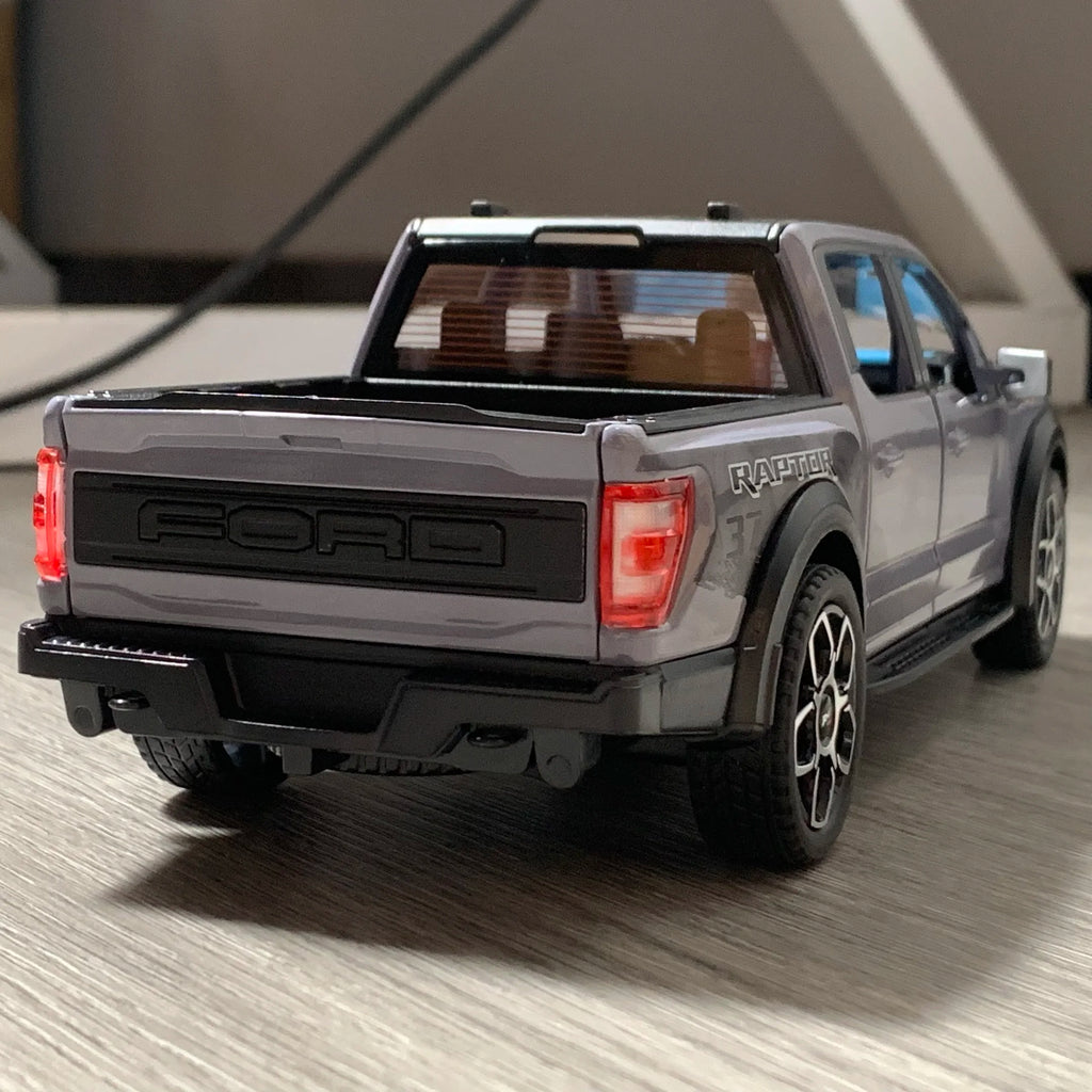 1:20 Ford Raptor F150 Pickup Truck Toy Car Model Alloy Diecast Doors Opened Pull Back Sound Light Scale Model Car Toys For Boys