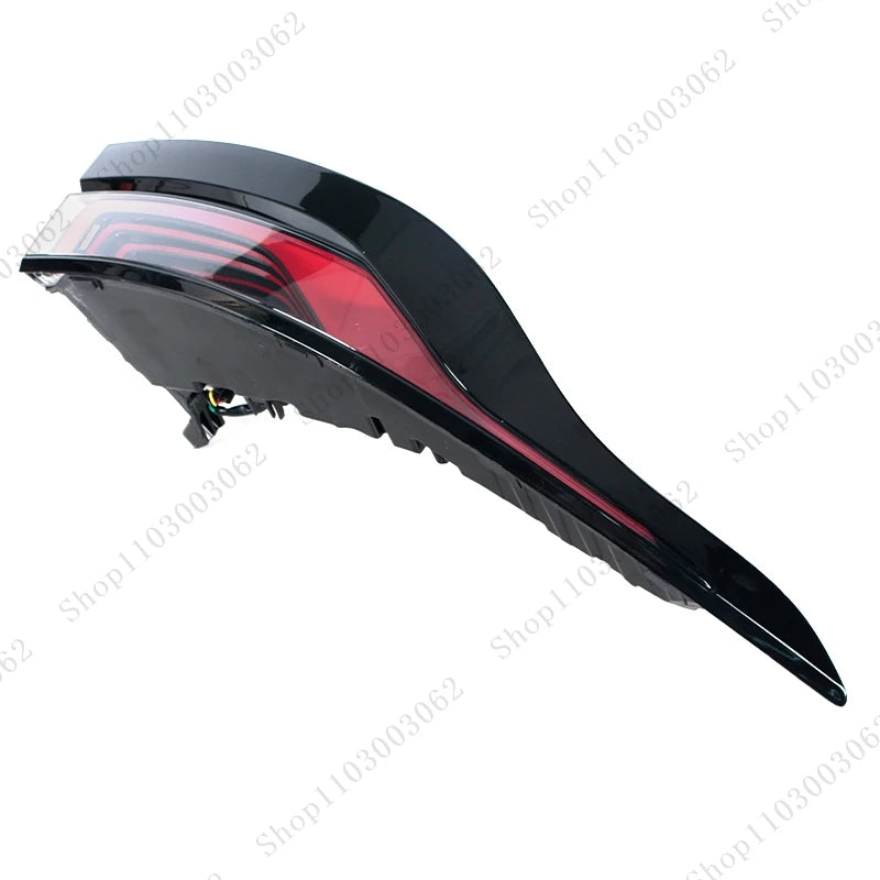 LED Tail Light Assembly Rear Brake Lamp Reversing Turn Lamp For Land Rover Range Rover Evoque 2019-2023 K8D213404BE K8D213405BE