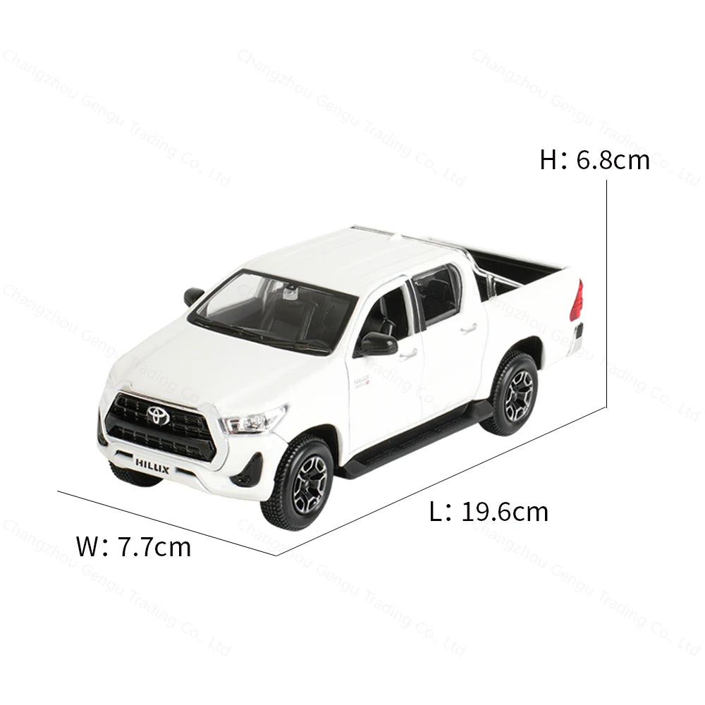 Maisto 1:27 Toyota Hilux Static Die Cast Vehicles Collectible Model Car Toys