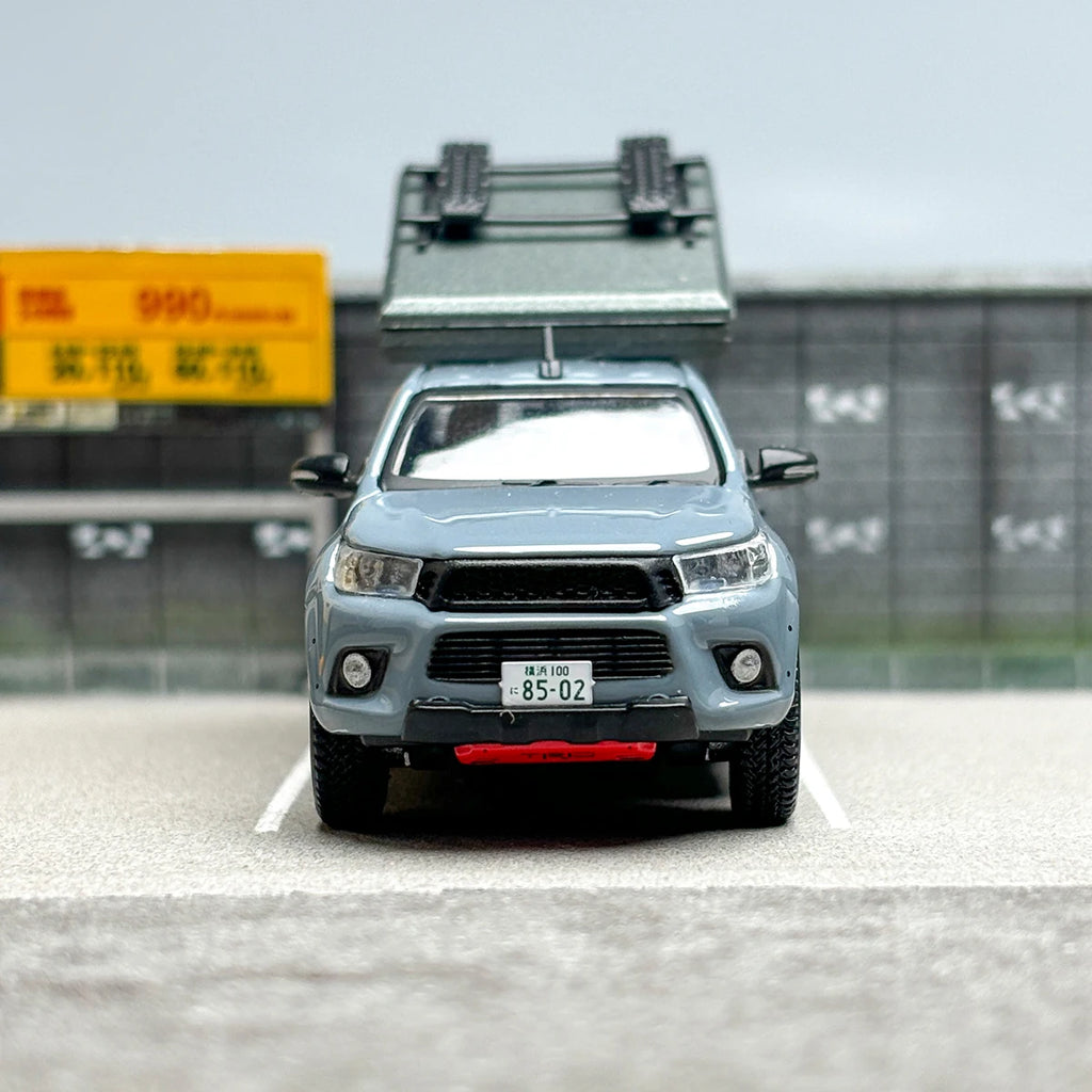 TW 1:64 Hilux diecast model car pickup