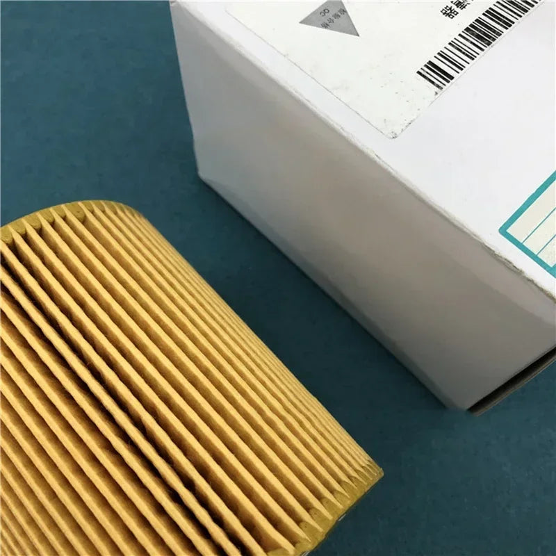 LR013148 Oil Filter Element For LAND ROVER LR3 LR4 Range Rover Sport DIESEL 3.0 V6 TD6 OIL FILTER