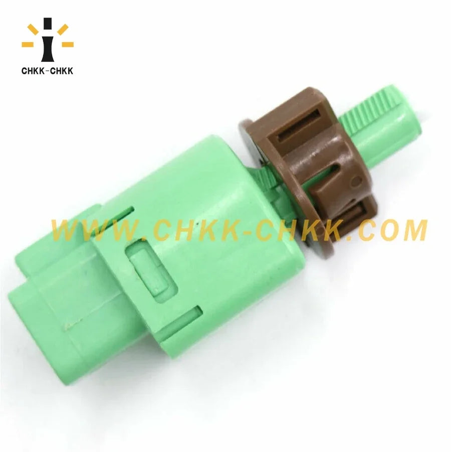 مفتاح ضوء الفرامل CHKK-CHKK 84340-69025 لتويوتا فيتز يارس ويش بريوس افينسيس كامري راف 4 لاند كروزر سيينا 8434069025