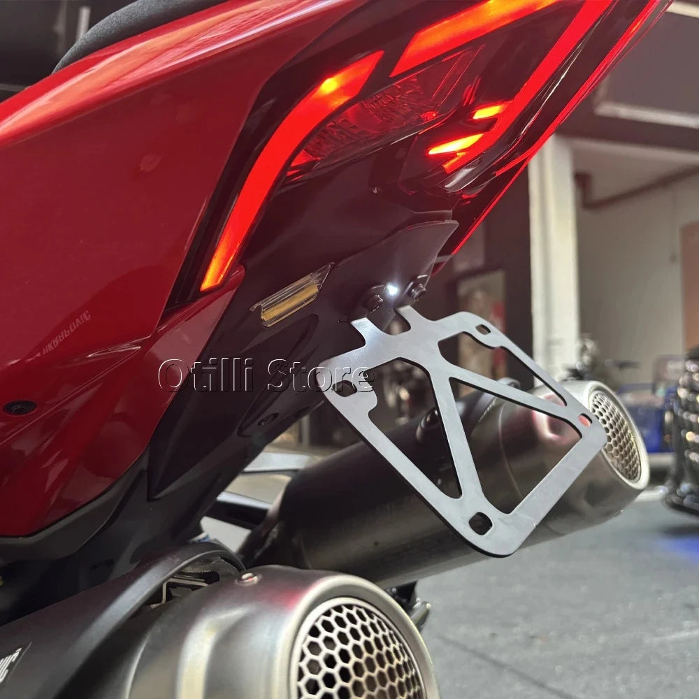 Motorcycle Rear Short Tail Fender Eliminator LED Light License Plate Holder Bracket For Ducati Panigale V4 PANIGALE V2 2025 2026