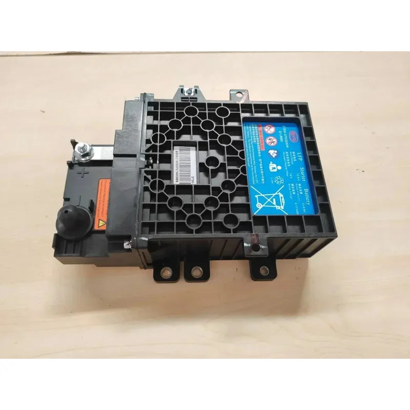 (Sea shipping) For BYD SEAL Starting Iron Battery STEK-3703030A