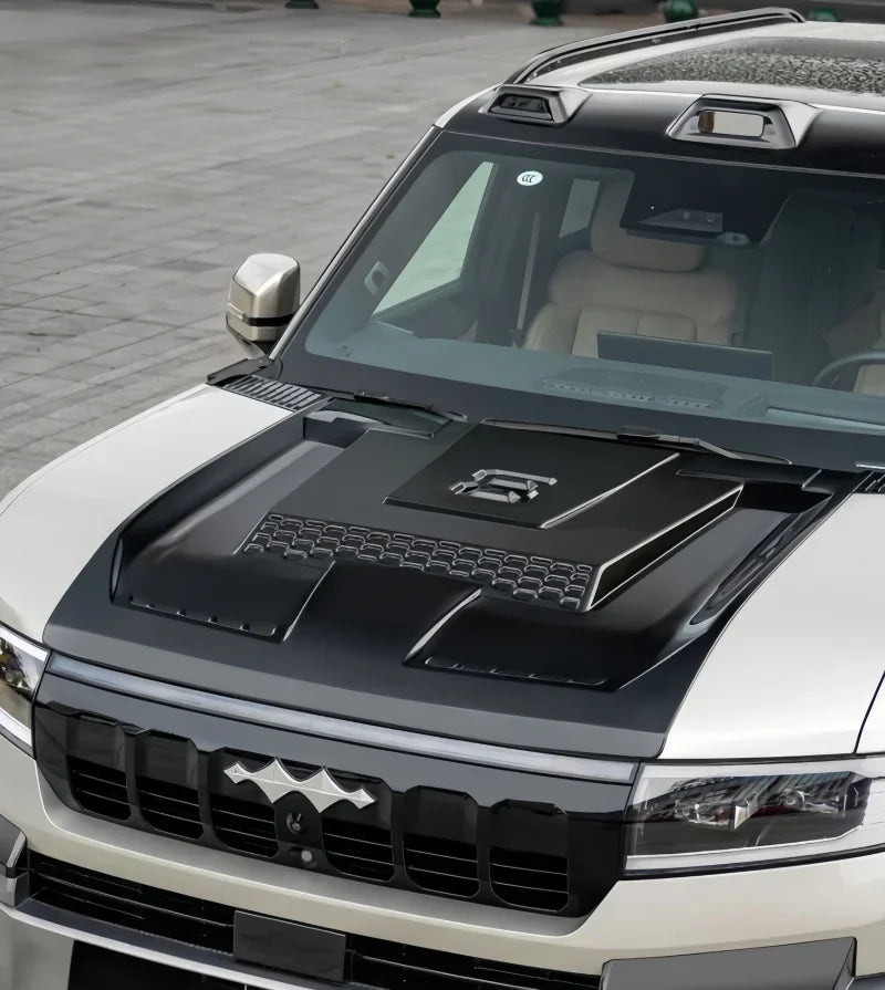 Car Black Warrior Hood Cover Suitable for BYD Leopard 8 2024 2025 Modified Car Engine Hood Sand and Stone Protection Cover