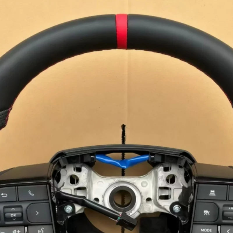 Leather Steering Wheel For Toyota Crown Land Cruiser 200 300 Hilux Fortuner Camry Land FJ Cruiser Gr Corolla Hiace Supra Mk5
