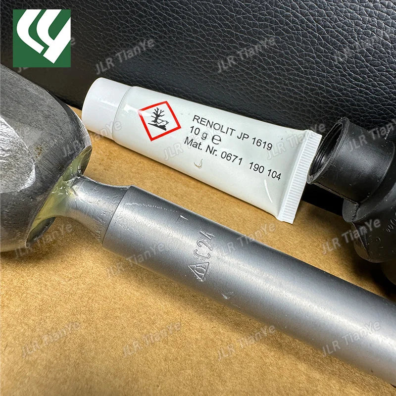 Suitable for Range Rover Discovery 5 steering gear tie rod ball joint+dust boot LR059264