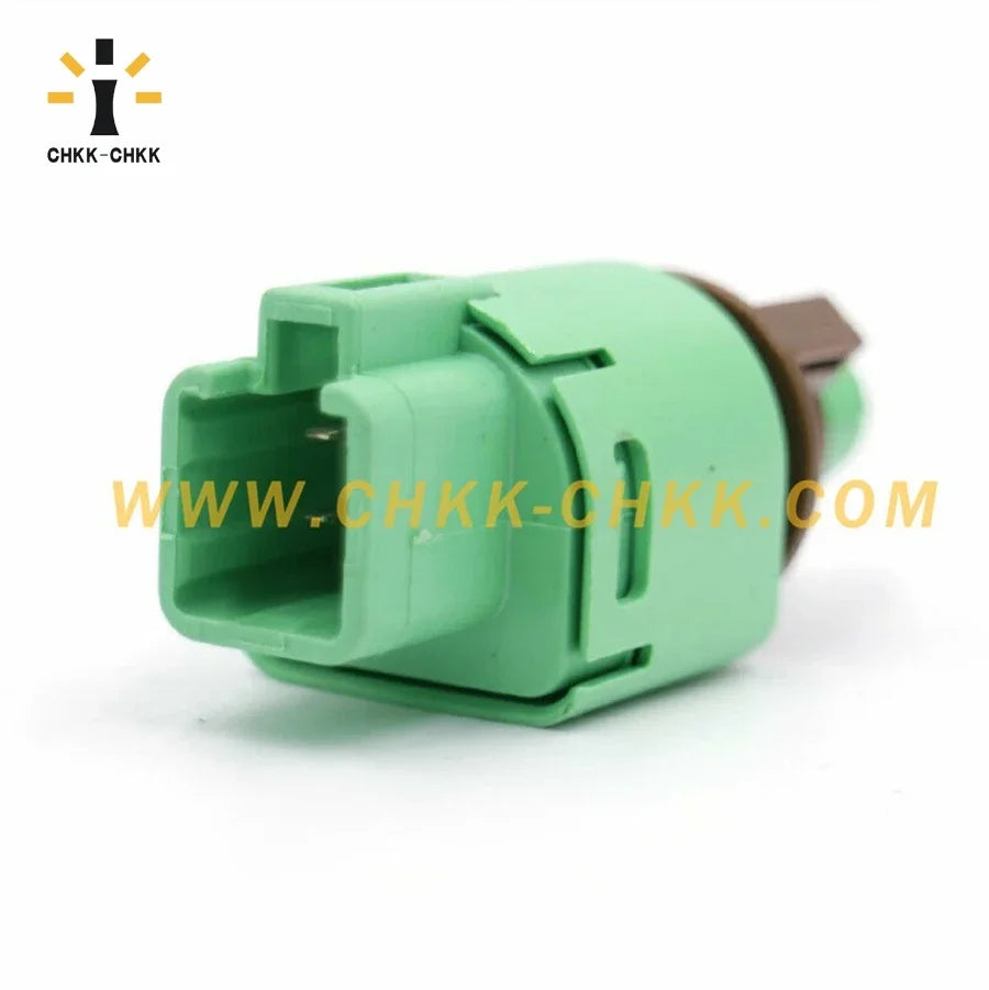 مفتاح ضوء الفرامل CHKK-CHKK 84340-69025 لتويوتا فيتز يارس ويش بريوس افينسيس كامري راف 4 لاند كروزر سيينا 8434069025