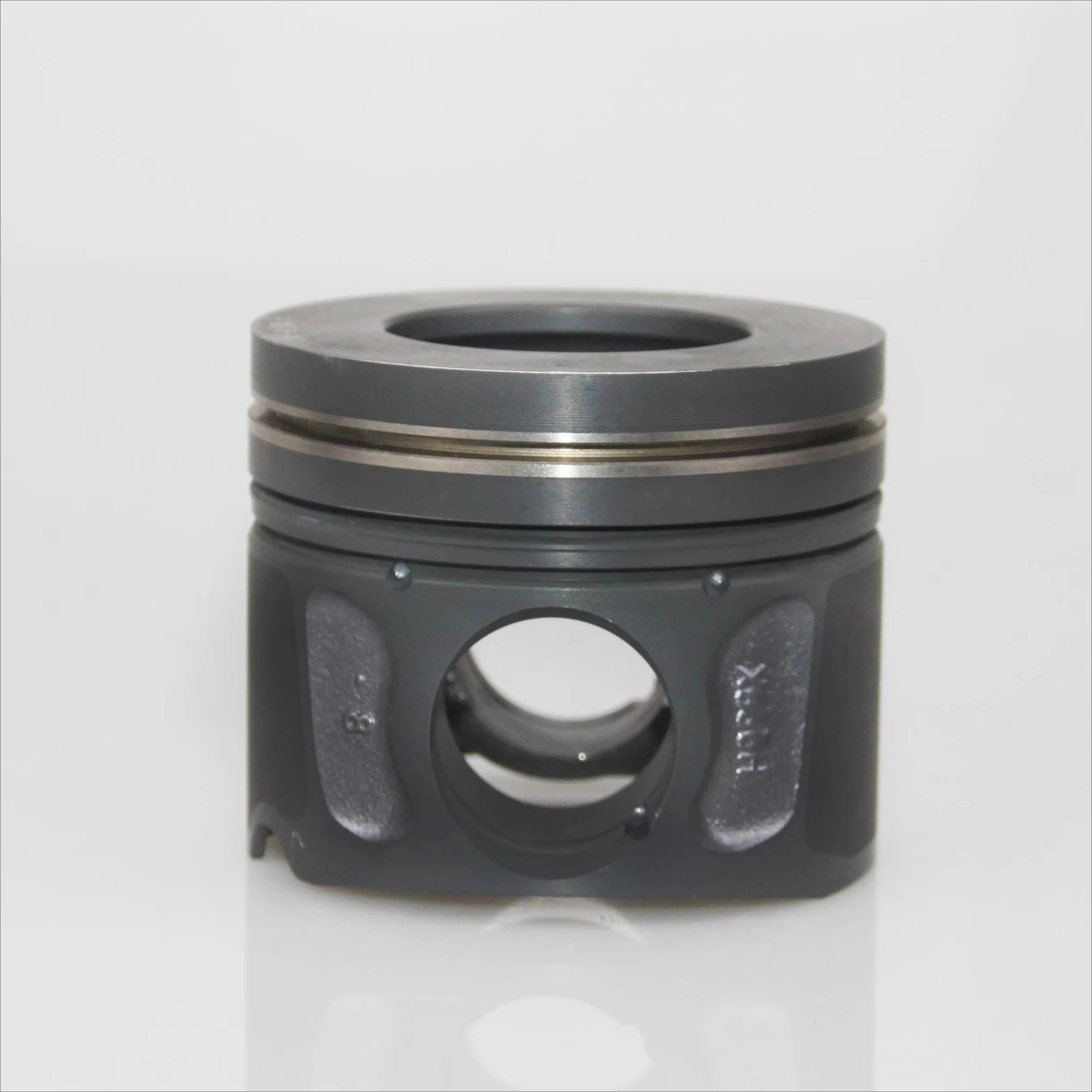 Factory Auto Spare Parts Pistons For Land Rover Range Rover Discovery 3.0T 306DT TDV6 Diesel OE LR018030